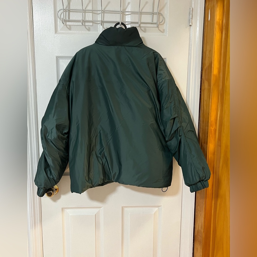 Fabletics puffer jacket - Picture 3 of 6